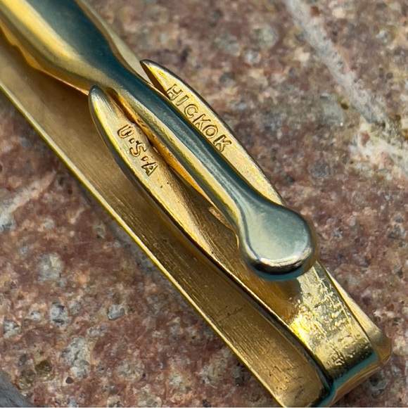 Vintage Hickok Gold Tone Basketweave Tie Clip Bar USA Mid Century Excellent - Picture 3 of 6